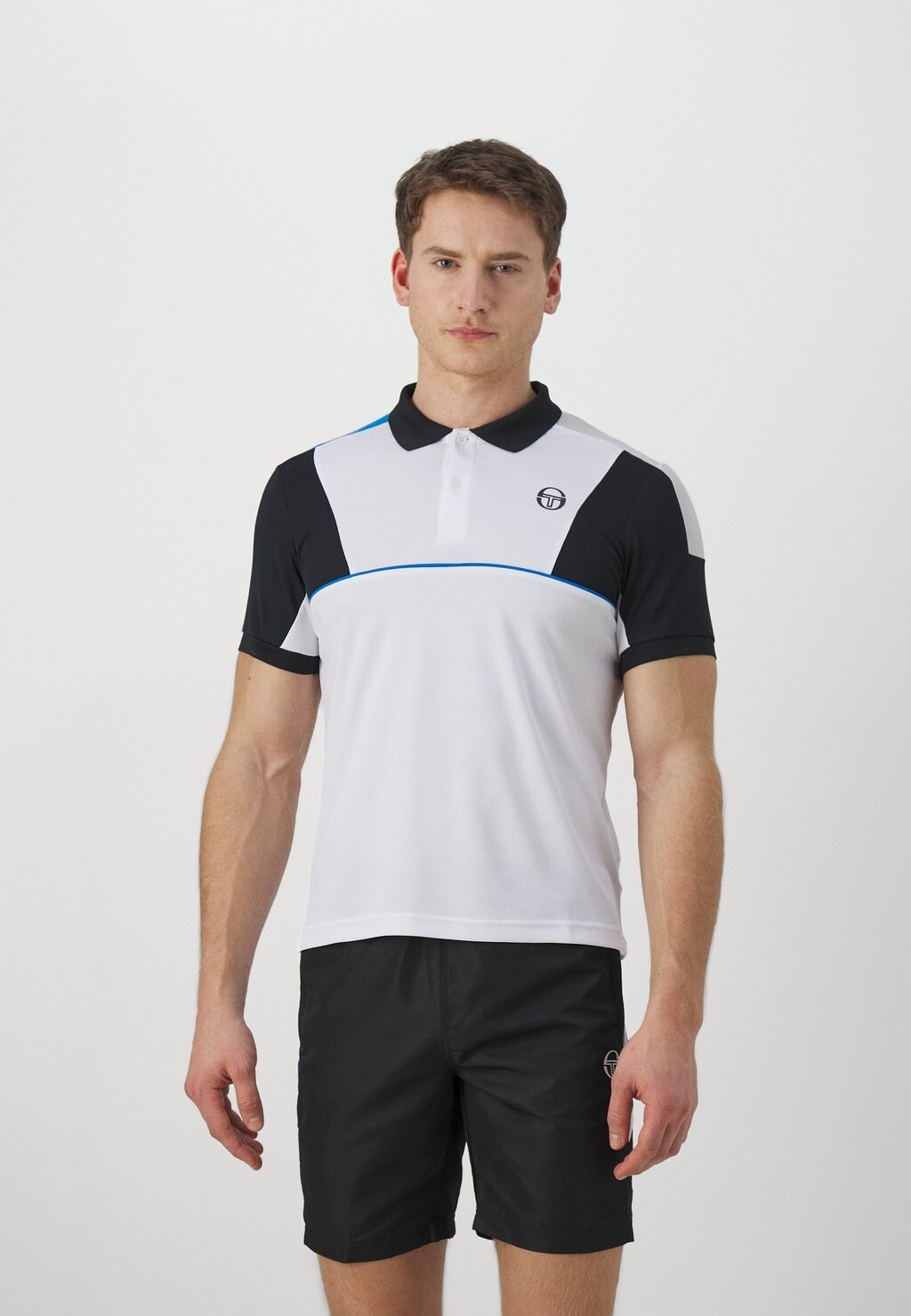 Поло Wing Sergio Tacchini, цвет white/directoire blue спортивные брюки carson sergio tacchini цвет directoire blue