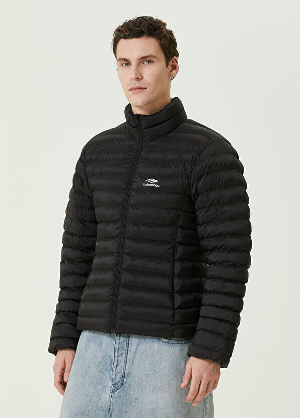 

Черное пуховое пальто с логотипом Balenciaga, Черный