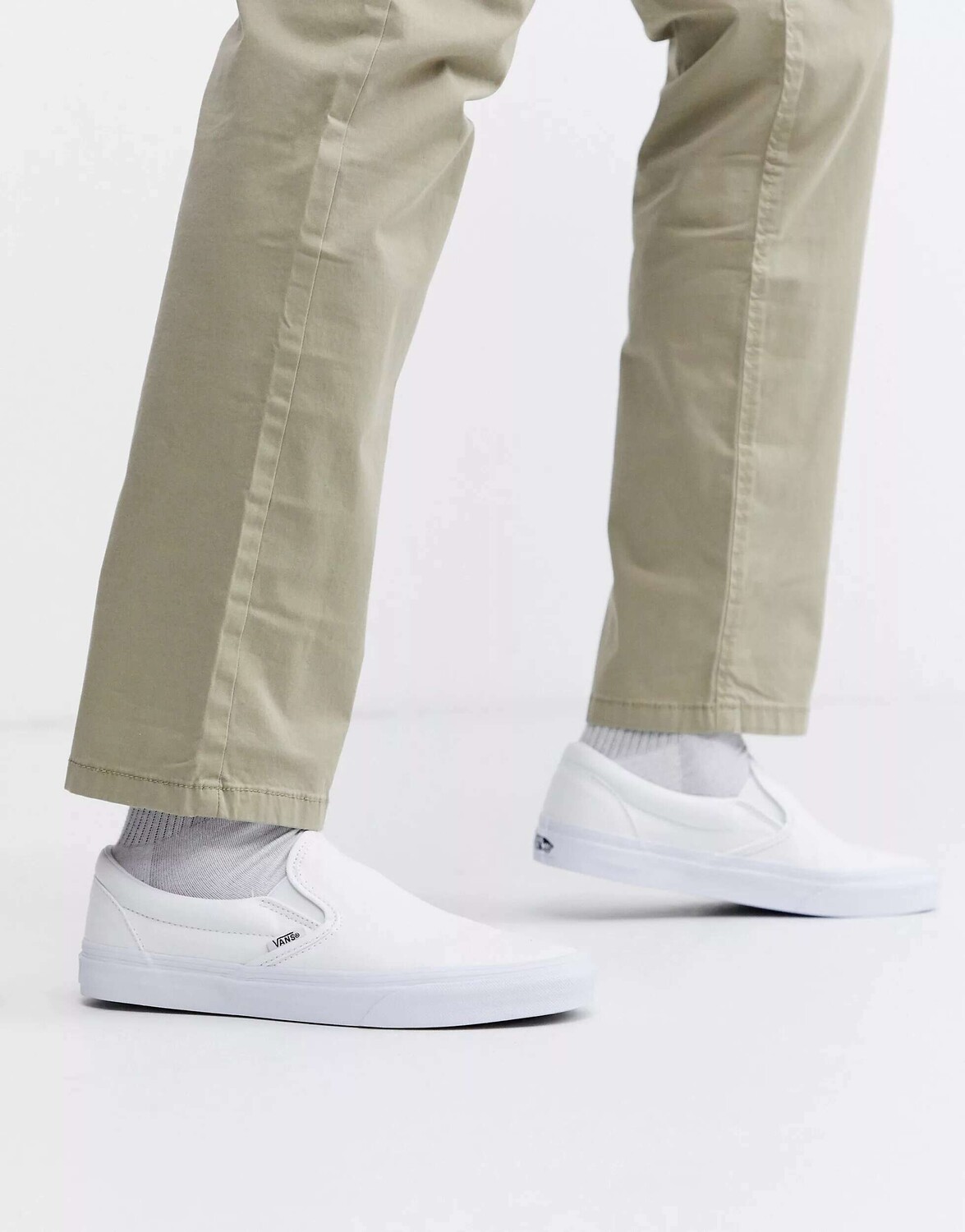 

Белые плимсоллы без шнуровки Vans Classic
