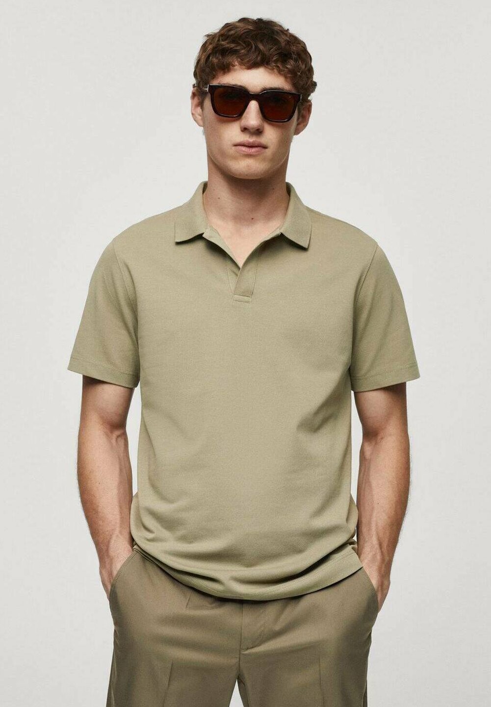 

Рубашка-поло Mango, цвет khaki