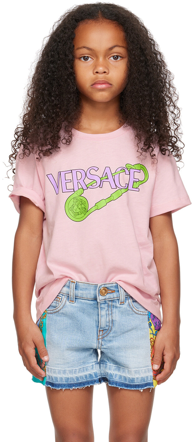 

Детская розовая футболка с логотипом Розовая Versace