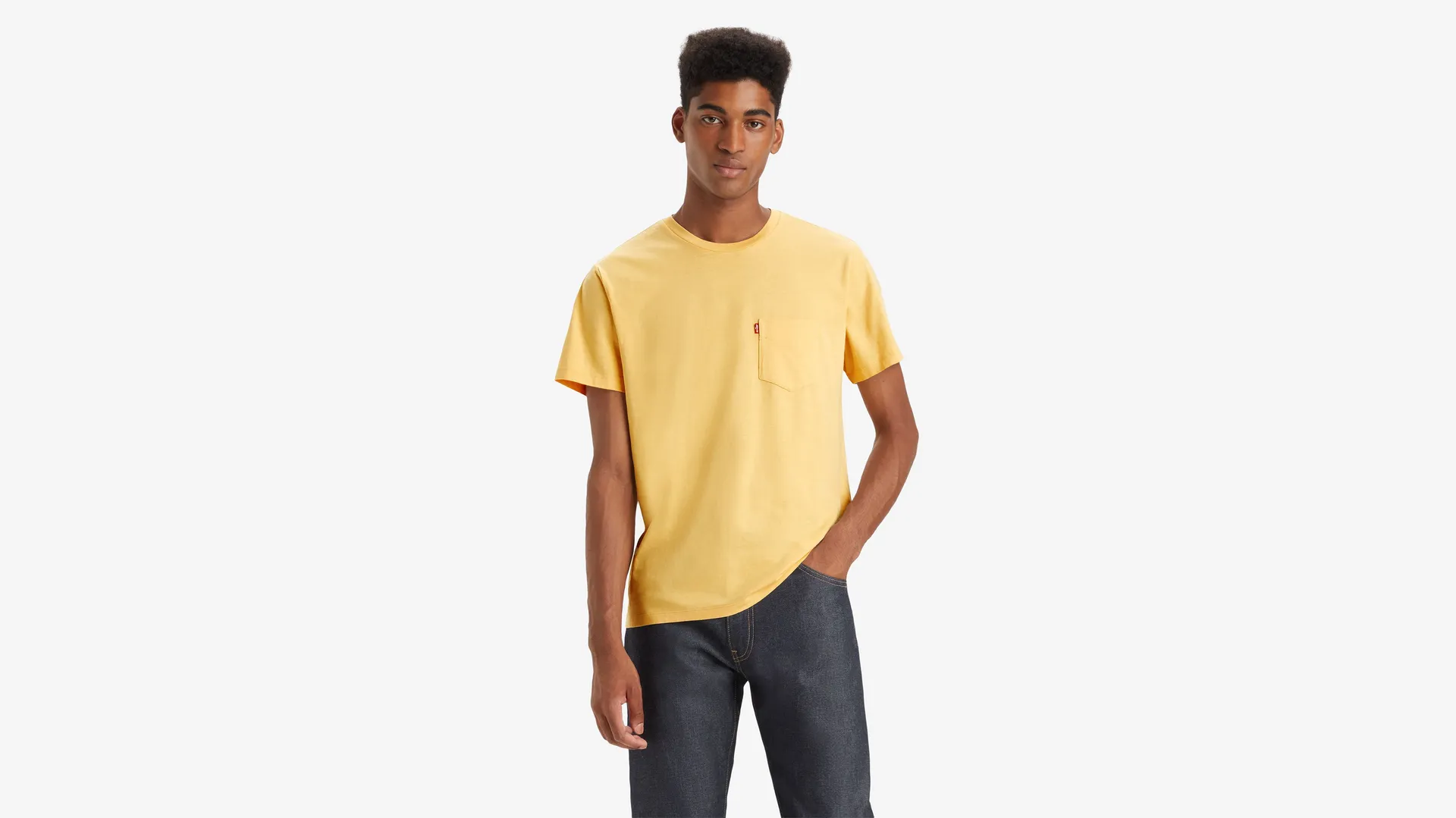 

Классическая футболка с карманами Levi's, коричневый