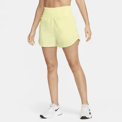 

Шорты Nike One, цвет Luminous Green