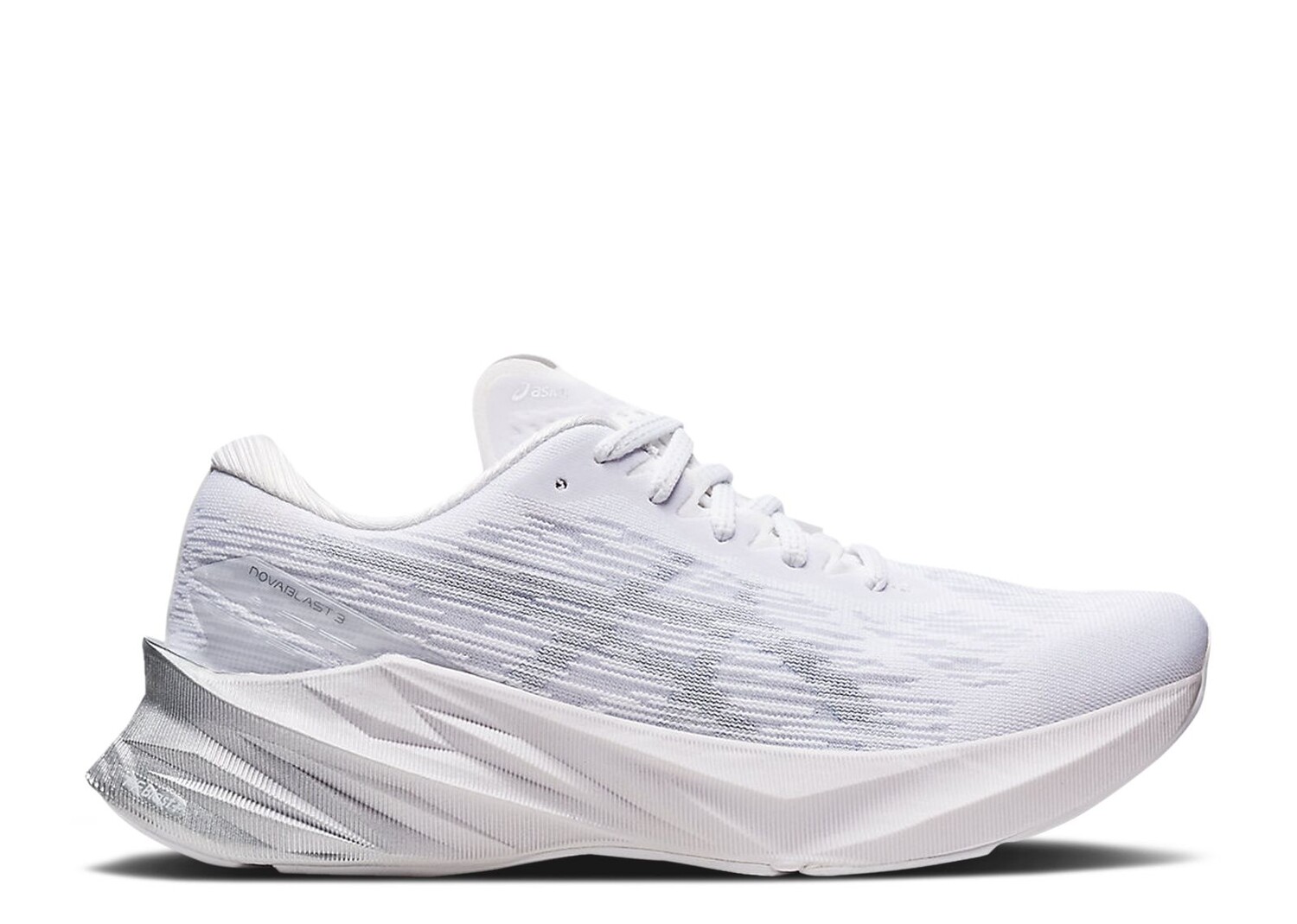 

Кроссовки ASICS Wmns Novablast 3 'White Piedmont Grey', белый