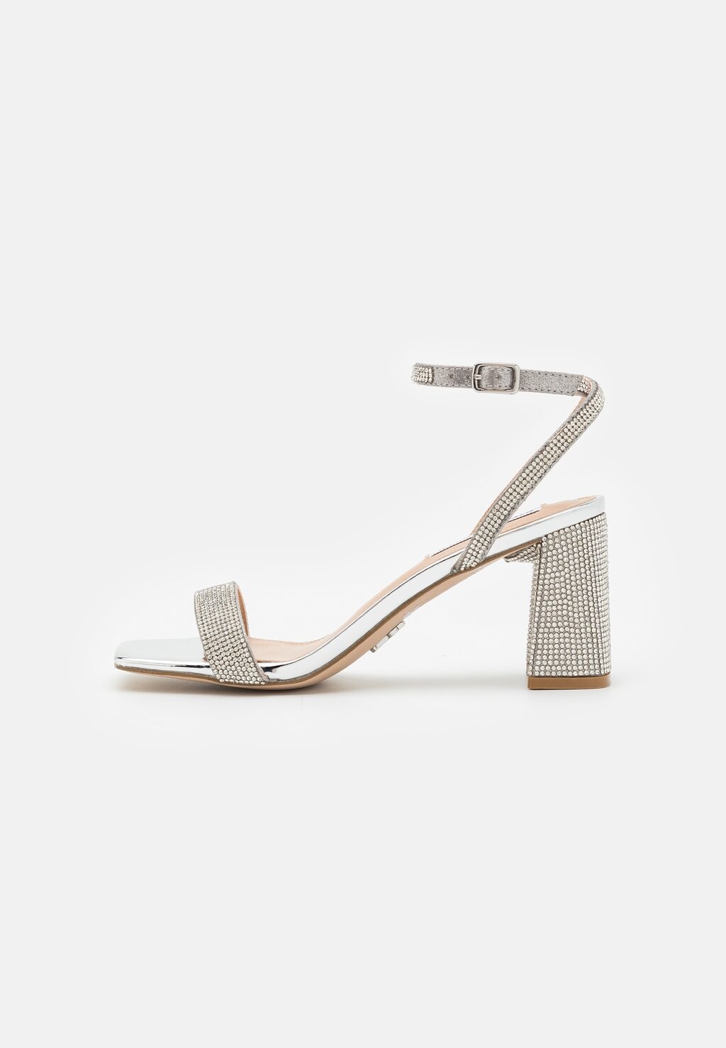 

Сандалии Steve Madden, серебристого цвета