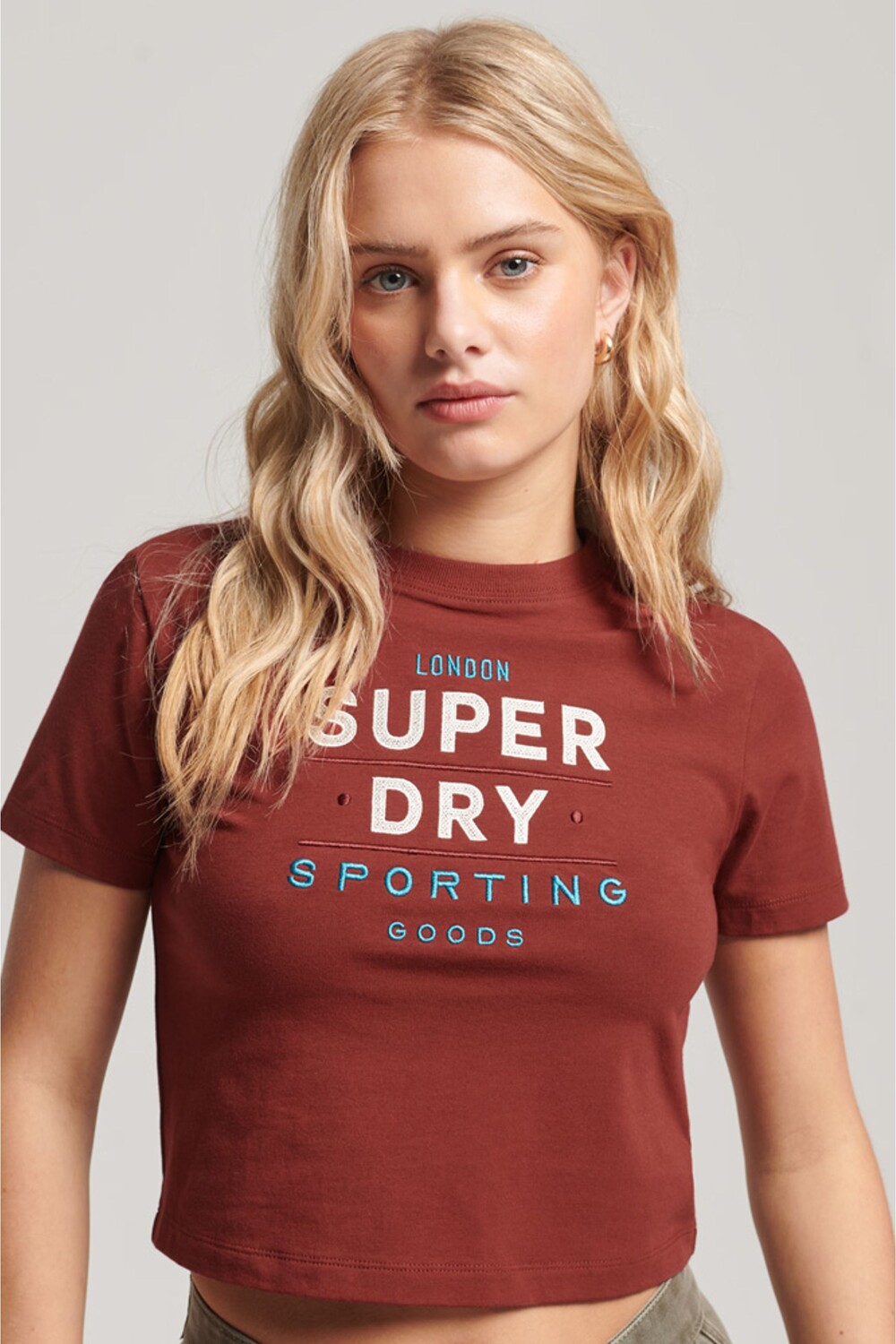 

Футболка Code Tiny с вышитым графическим мотивом Superdry, красный