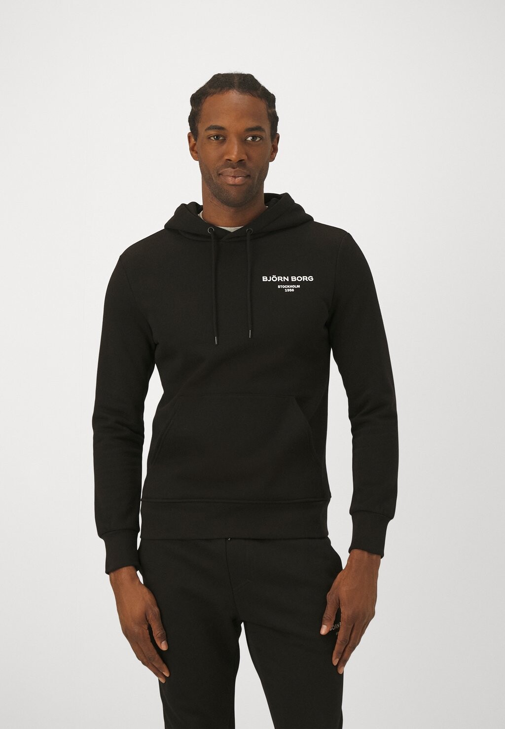 

Худи Björn Borg ESSENTIAL HOODIE, цвет black beauty