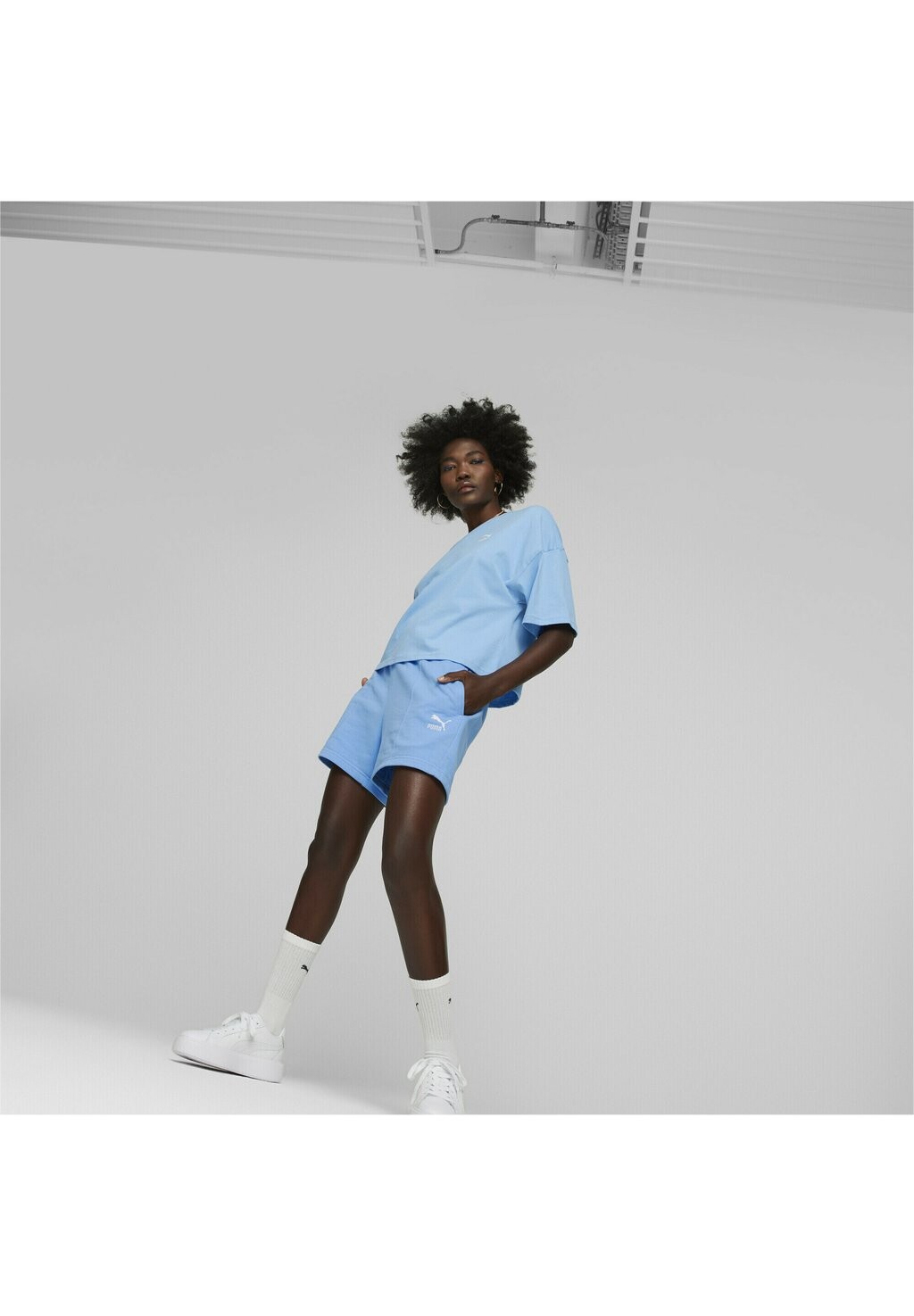 

Базовая футболка Puma