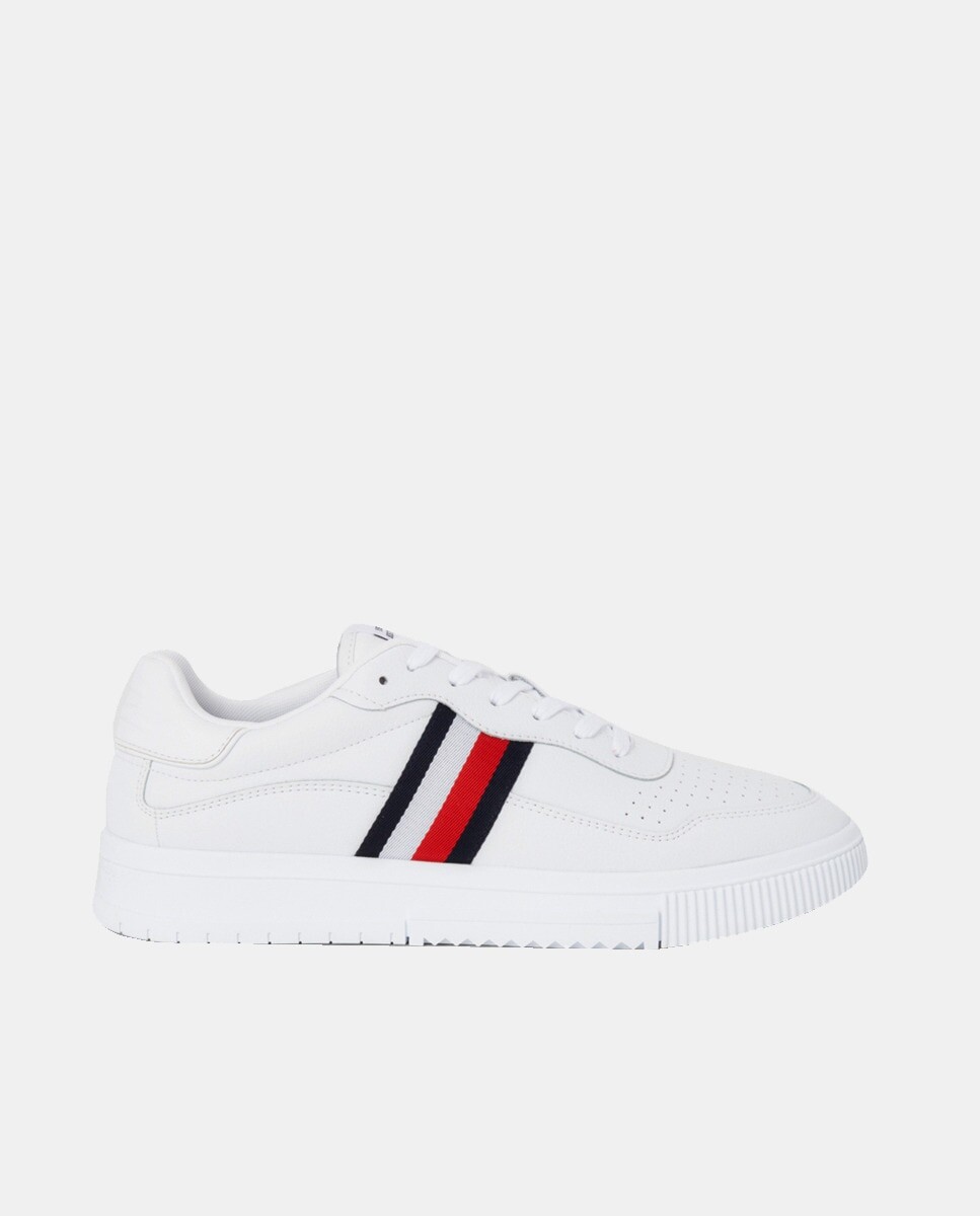 

Мужские низкие кожаные баскетбольные кроссовки с флажком сбоку Tommy Hilfiger, белый