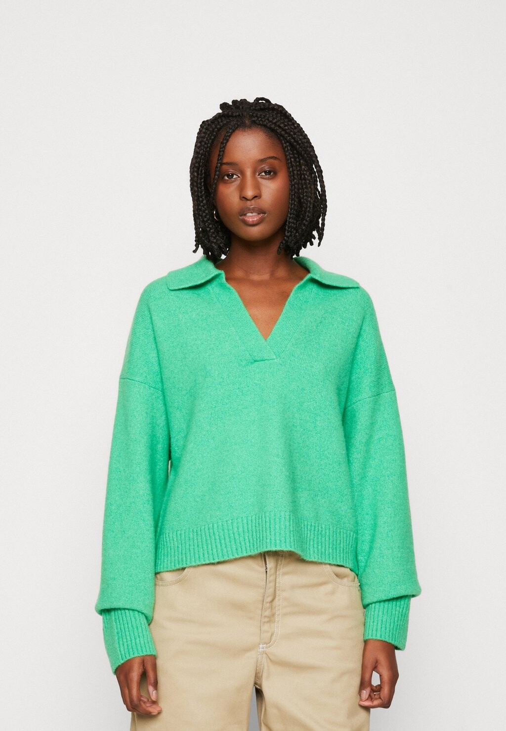

Свитер Monki, зеленый