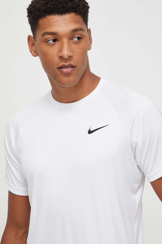 цена Тренировочная футболка Nike, белый