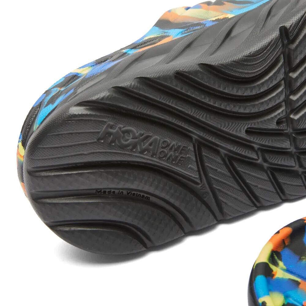 

Hoka One One Ora Recovery Slide Swirl, черный