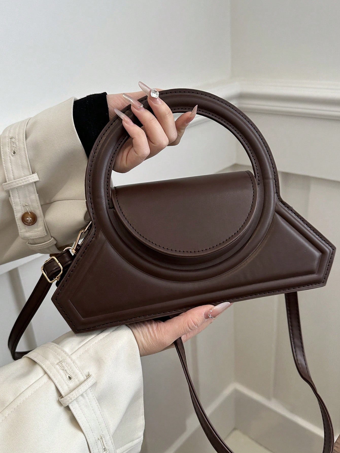1 модная круглая сумка ручной формы, кофейный коричневый