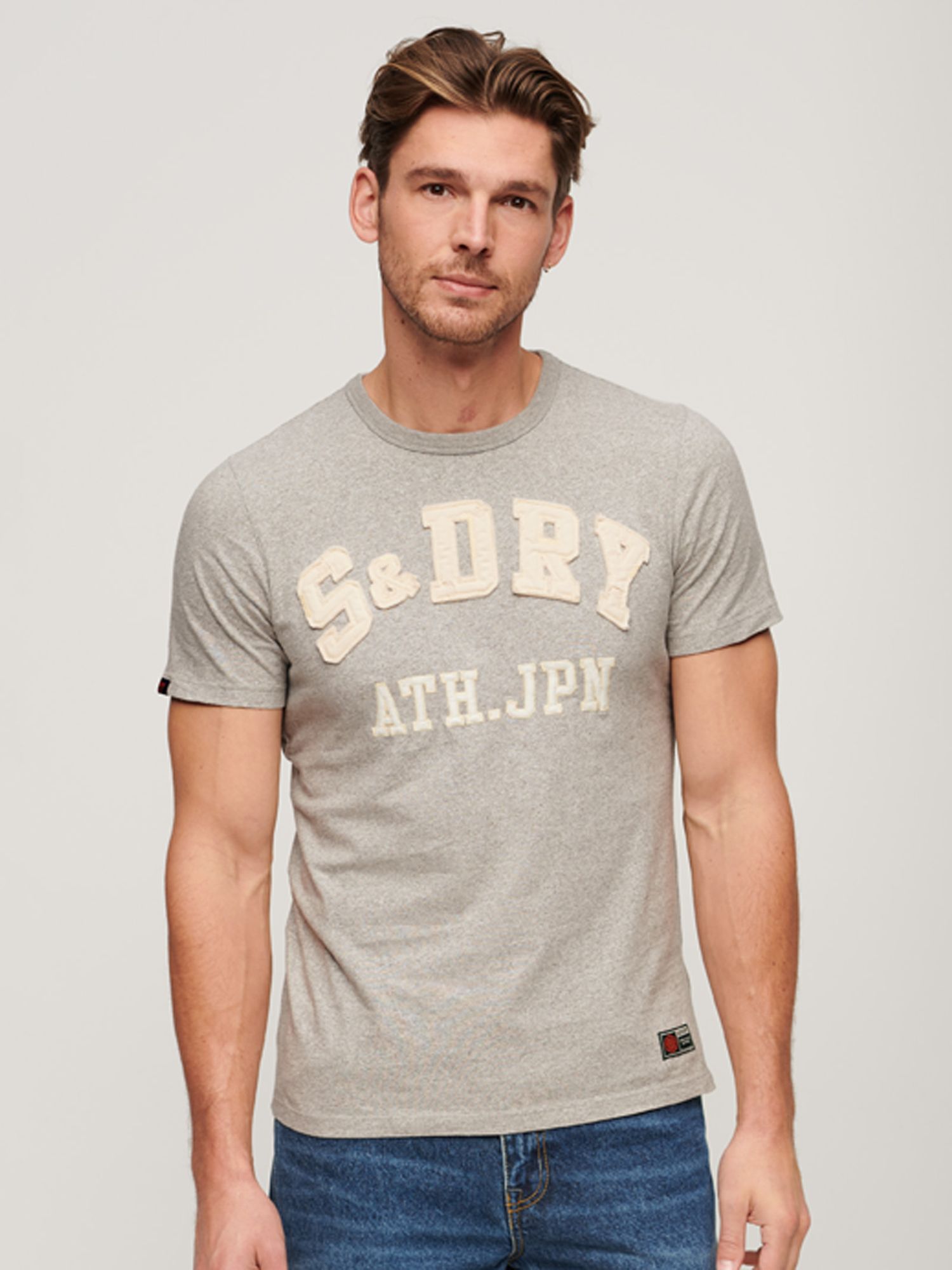 винтажная забавная мужская хлопковая футболка с короткими рукавами с принтом подарок на день рождения 27 лет 1994 Винтажная спортивная хлопковая футболка с короткими рукавами Superdry, светло-серый