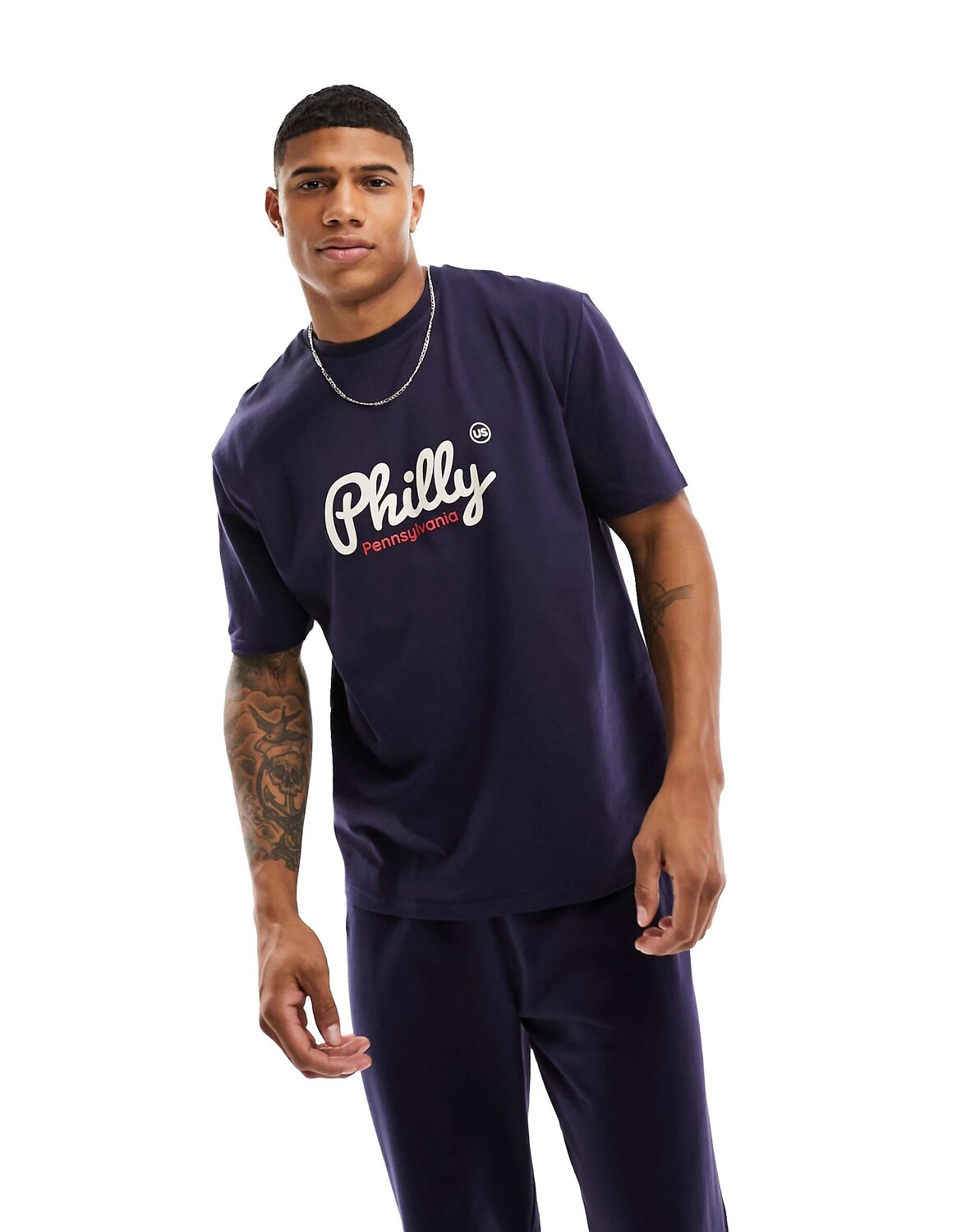 

Темно-синий пижамный комплект с принтом ASOS Philly