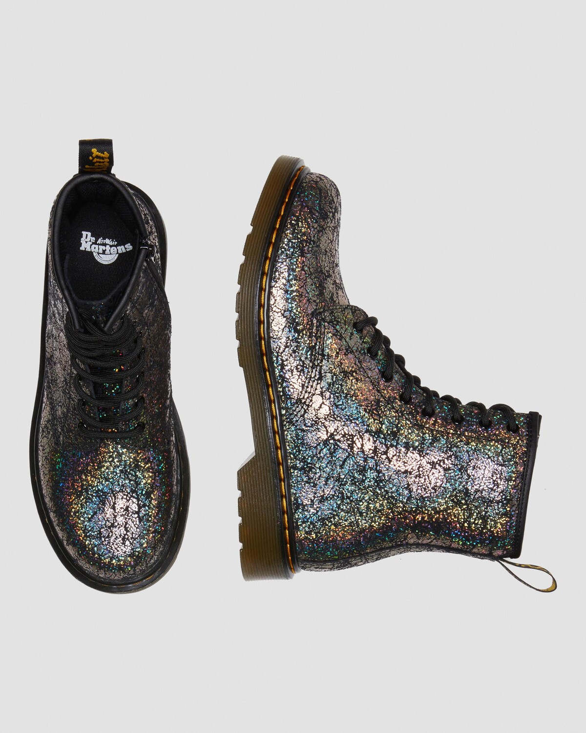

Молодежные ботинки 1460 с мятой металлизированной шнуровкой Dr. Martens