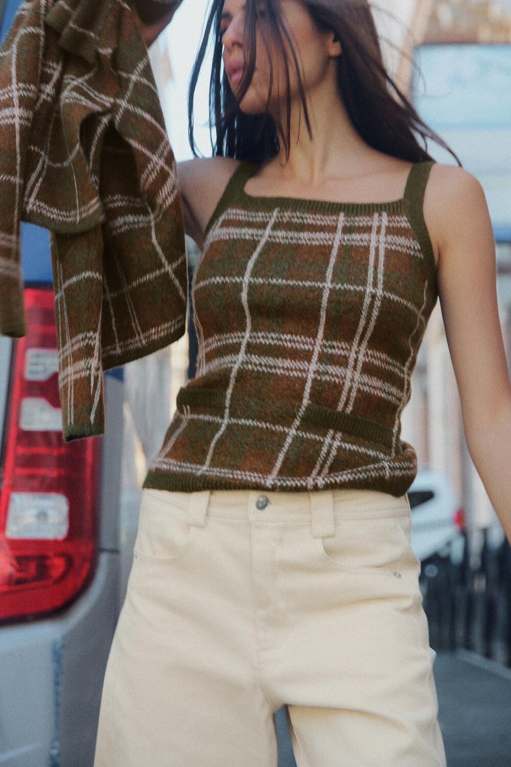 

Трикотажный топ в клетку с бретельками ZARA, цвет only one
