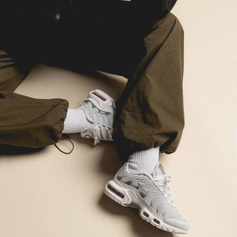 

Кроссовки Wmns Air Max Plus Nike, белый