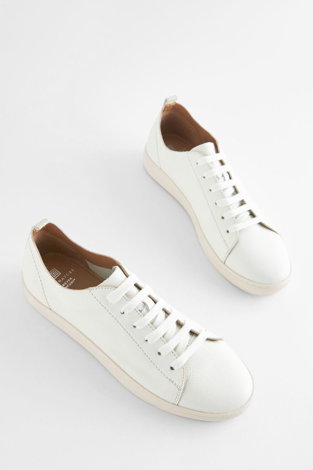 

Кожаные кроссовки Signature Forever Comfort Next, белый