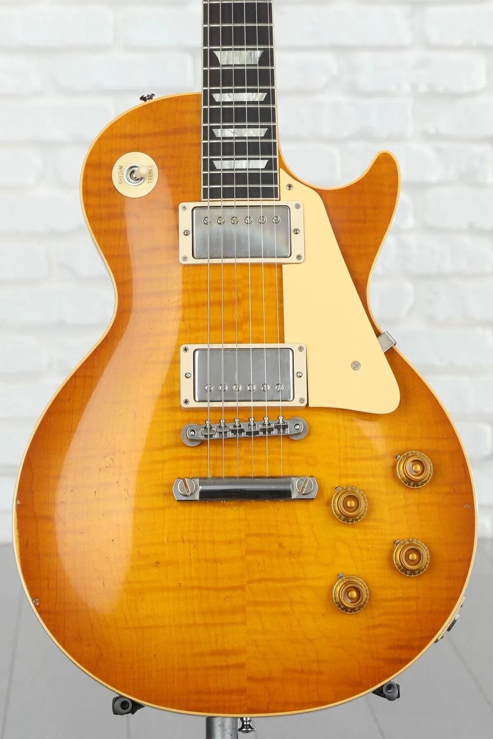 

Электрогитара Gibson Custom 1959 Les Paul Standard Reissue — Murphy Lab Light Aged Dirty Lemon