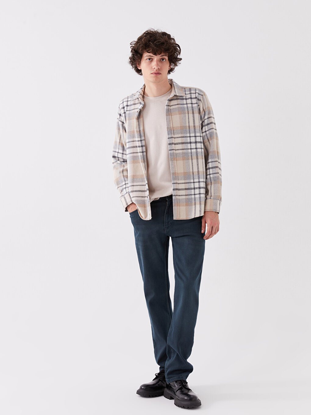 

790 Мужские джинсовые брюки удобного кроя LCW Jeans, темное родео