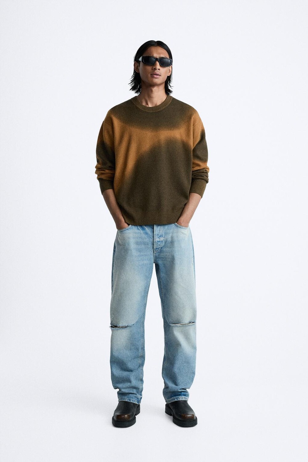 

Свитер с абстрактным принтом ZARA, коричневый