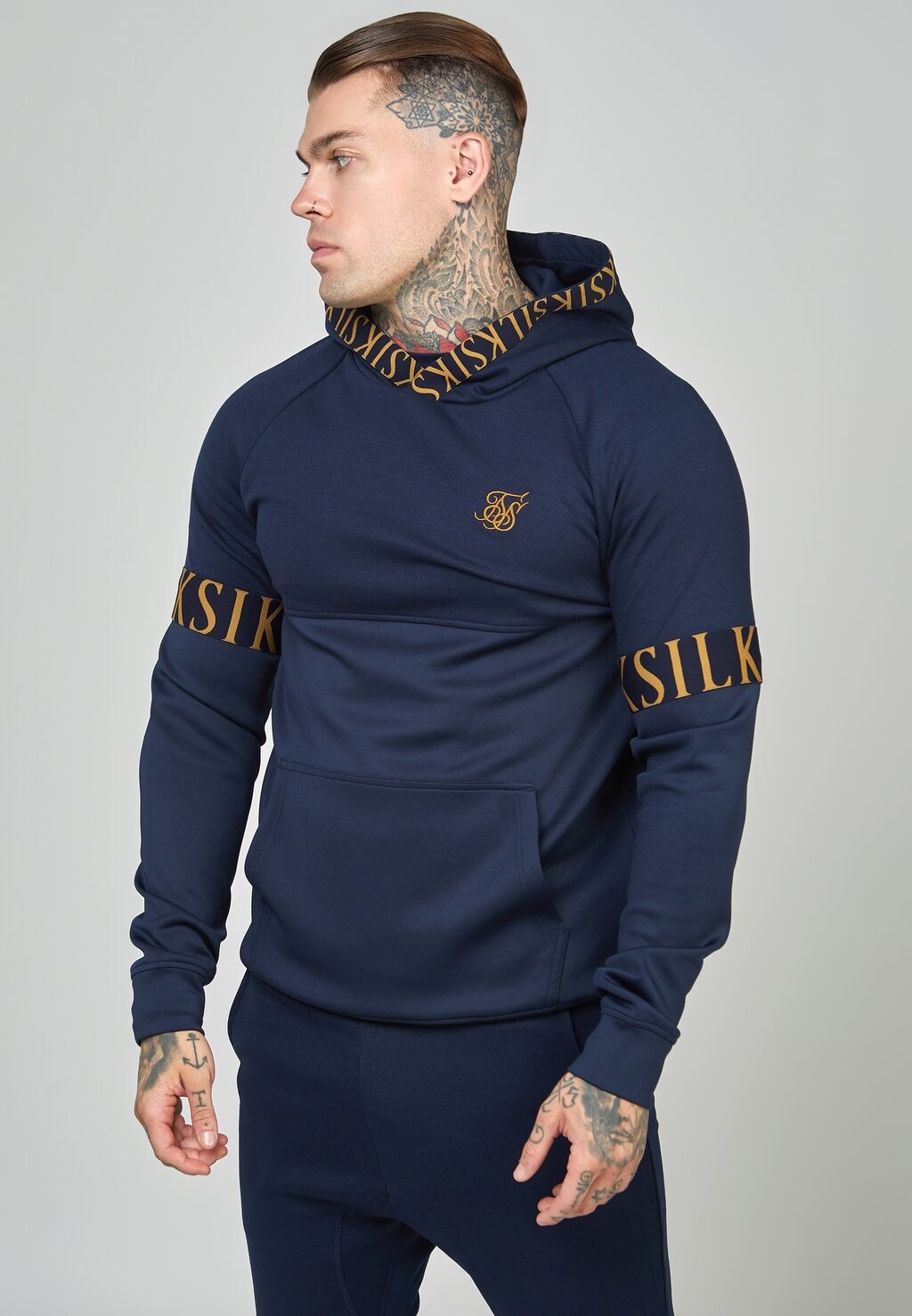 

Худи SIKSILK