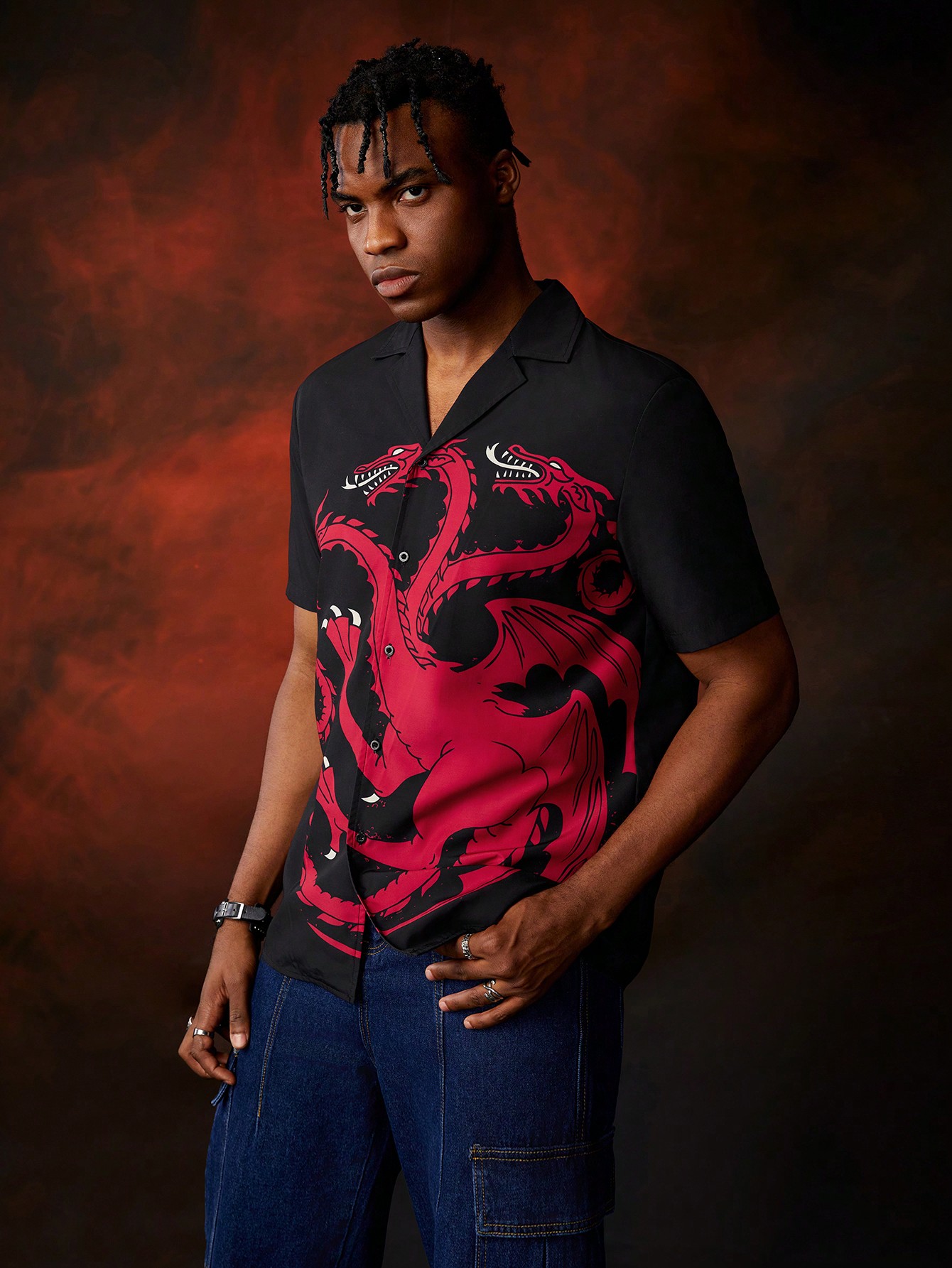Мужская рубашка SHEIN с коротким рукавом и рисунком дракона на пуговицах, черный набор воспламеняющая кинг с закладка game of thrones трон и герб старков магнитная 2 pack