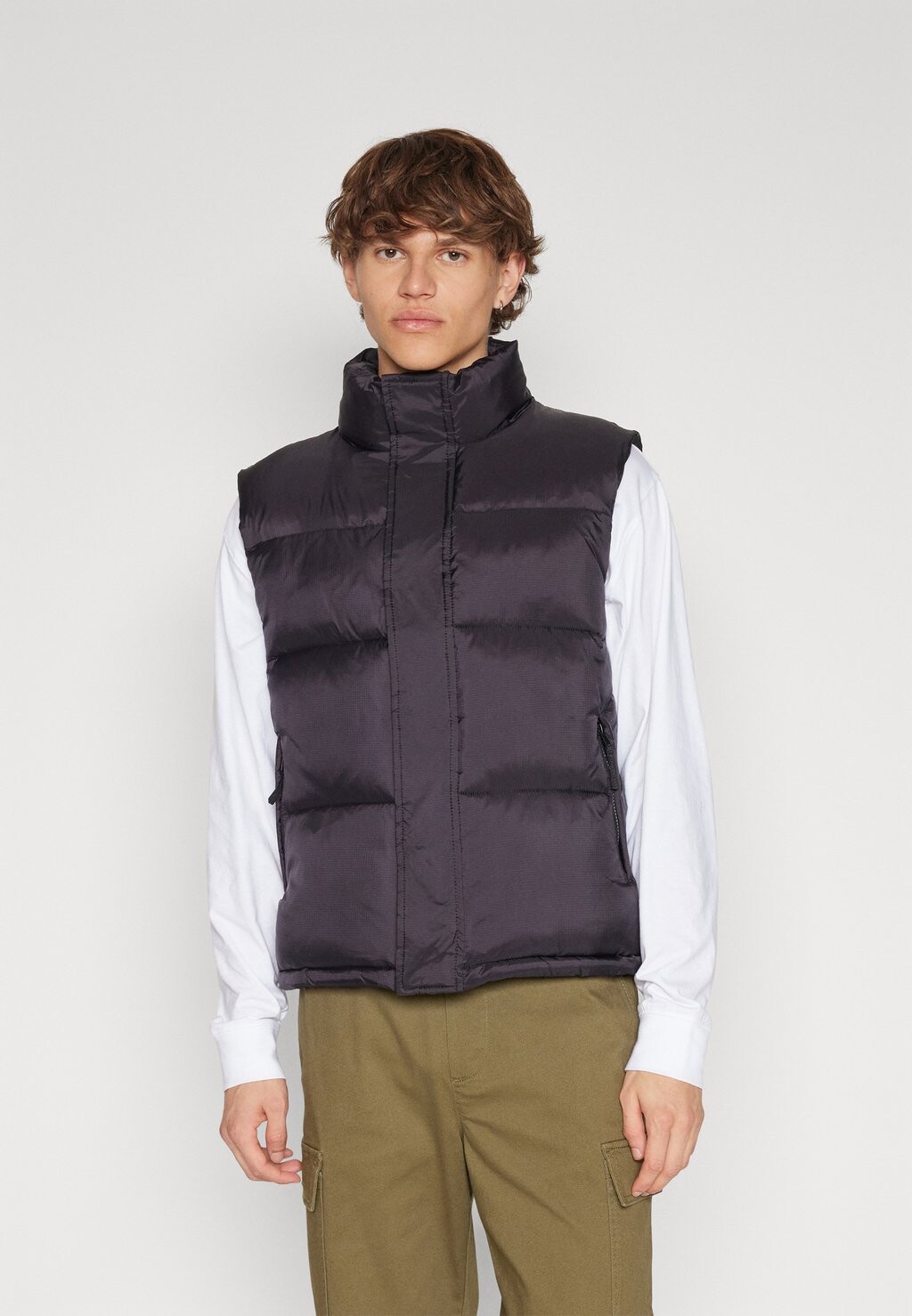 

Жилет CHARLIE BODYWARMER Redefined Rebel, черный