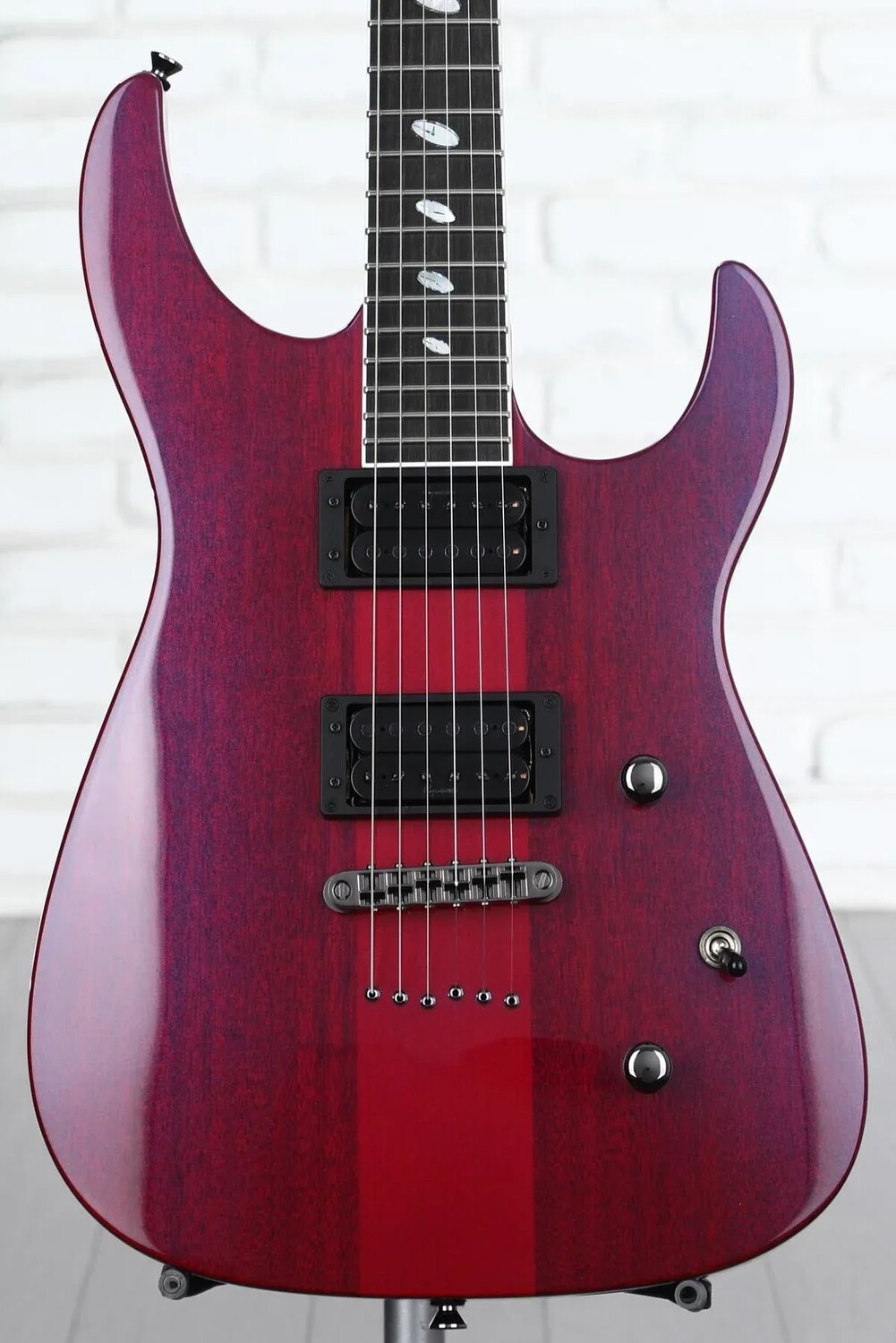 

Гитары Caparison Dellinger II FX Prominence EF - Trans Spectrum Red