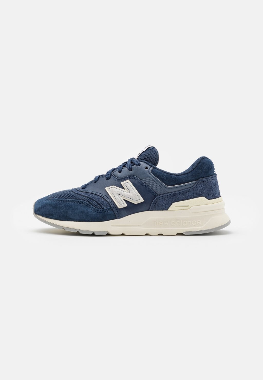 

Кроссовки New Balance