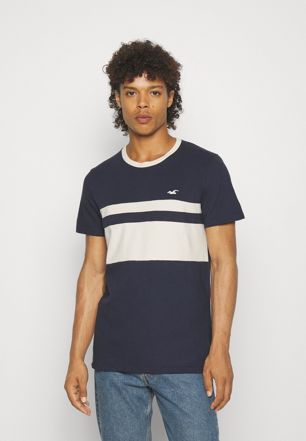 

Футболка с принтом Hollister Co., темно-синий