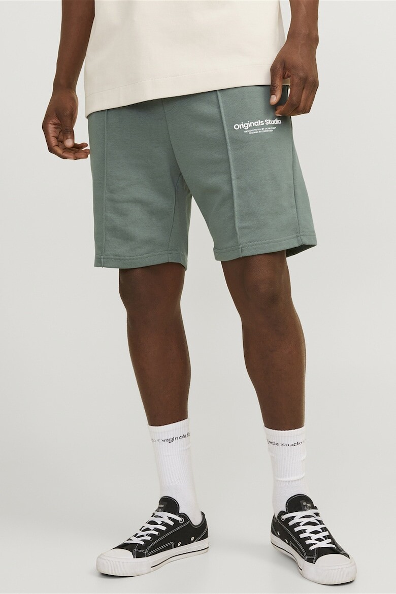 

Шорты-Бермуды с боковыми карманами Jack & Jones, синий