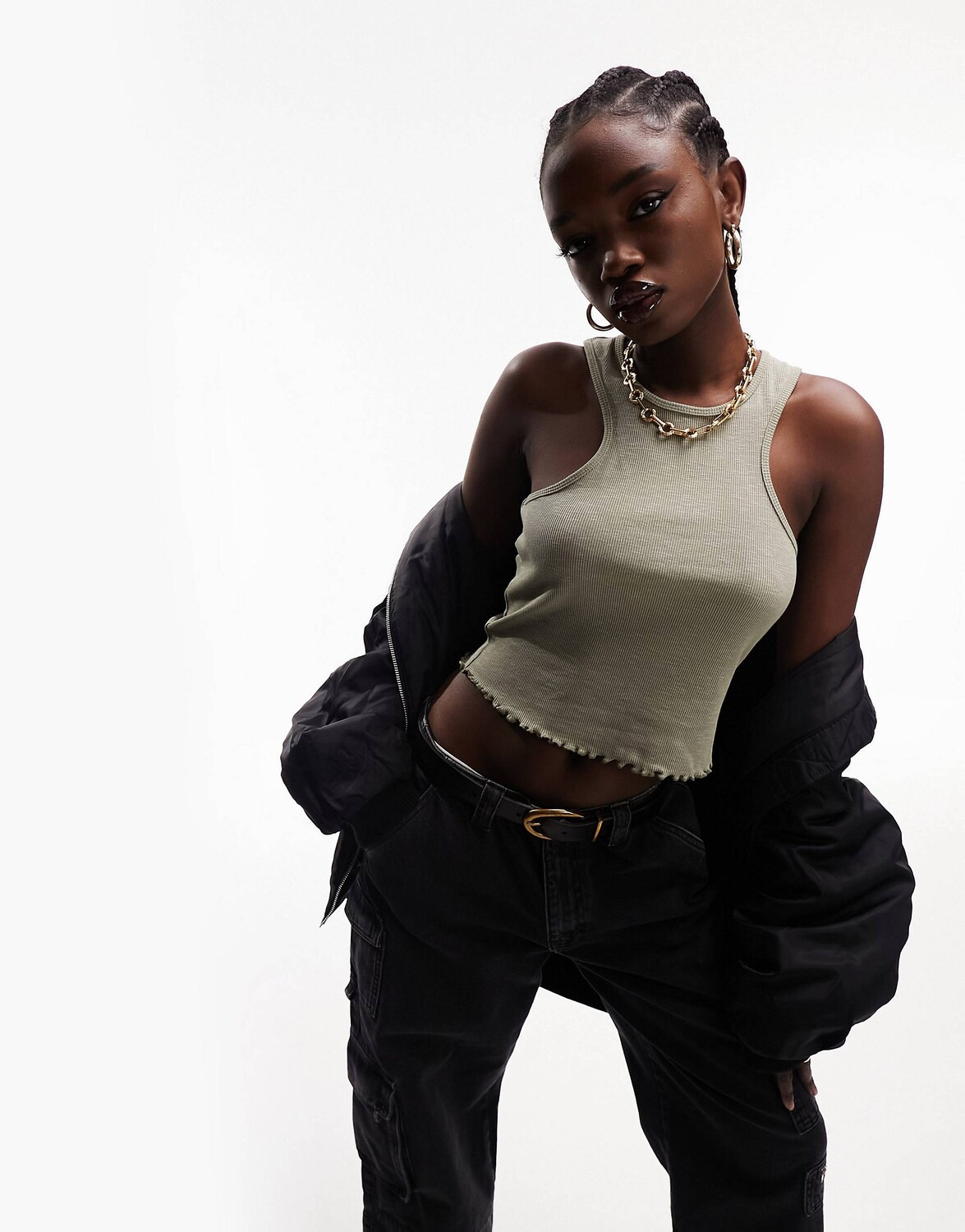 

Бежевый жилет цвета хаки ASOS DESIGN