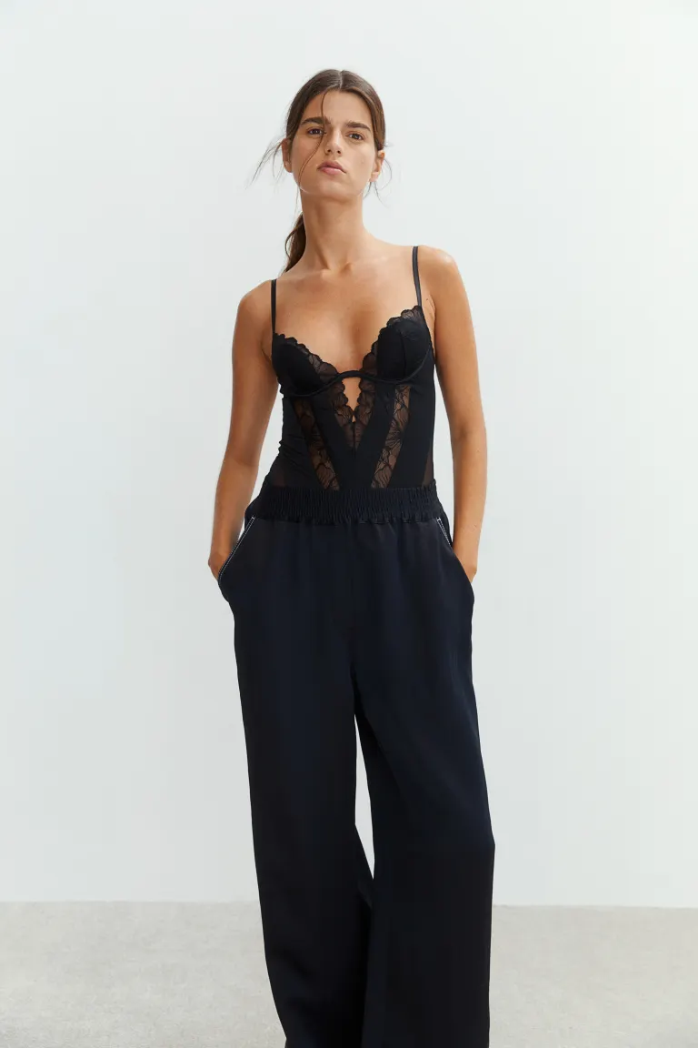 

Кружевные стринги с мягкими чашками H&M, черный