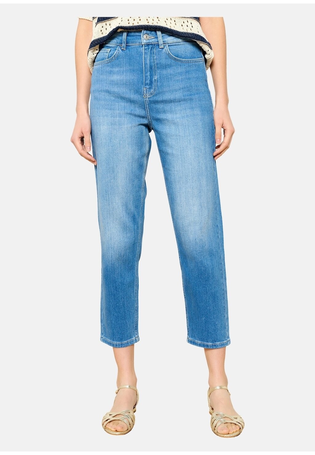 

Джинсы зауженного кроя LolaLiza, цвет medium blue
