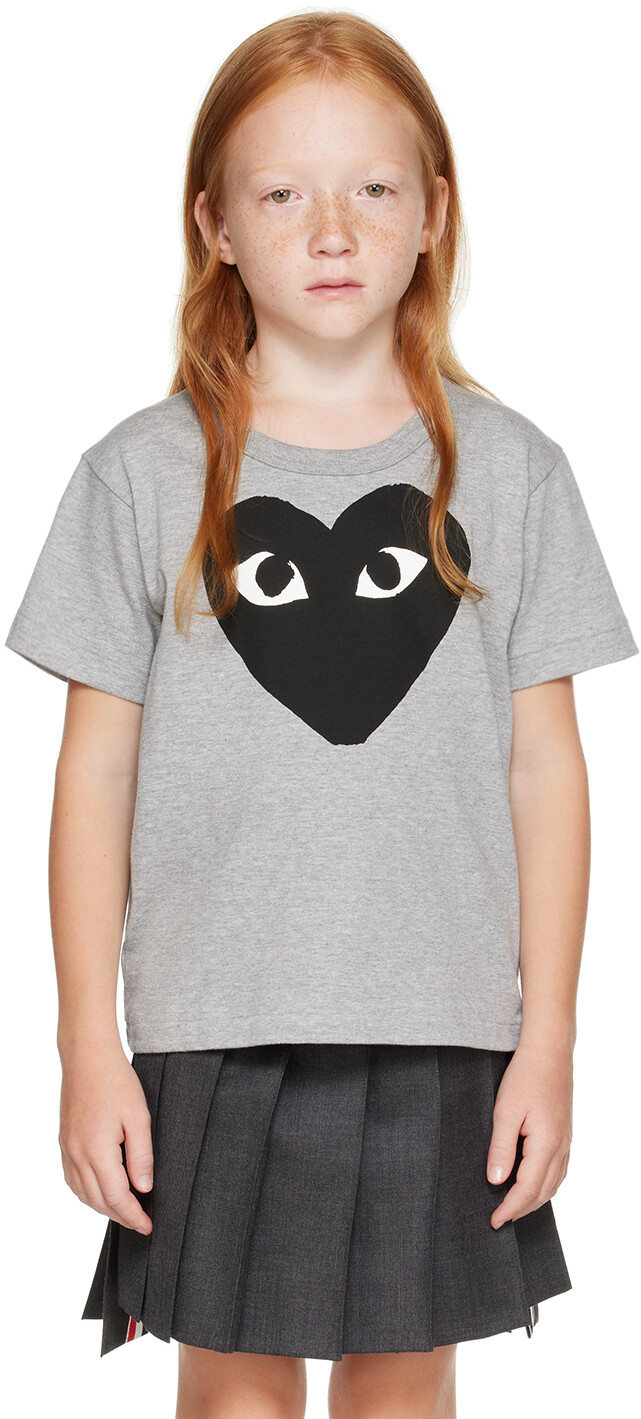 

Детская серая футболка с большим сердцем Comme des Garçons, Серый