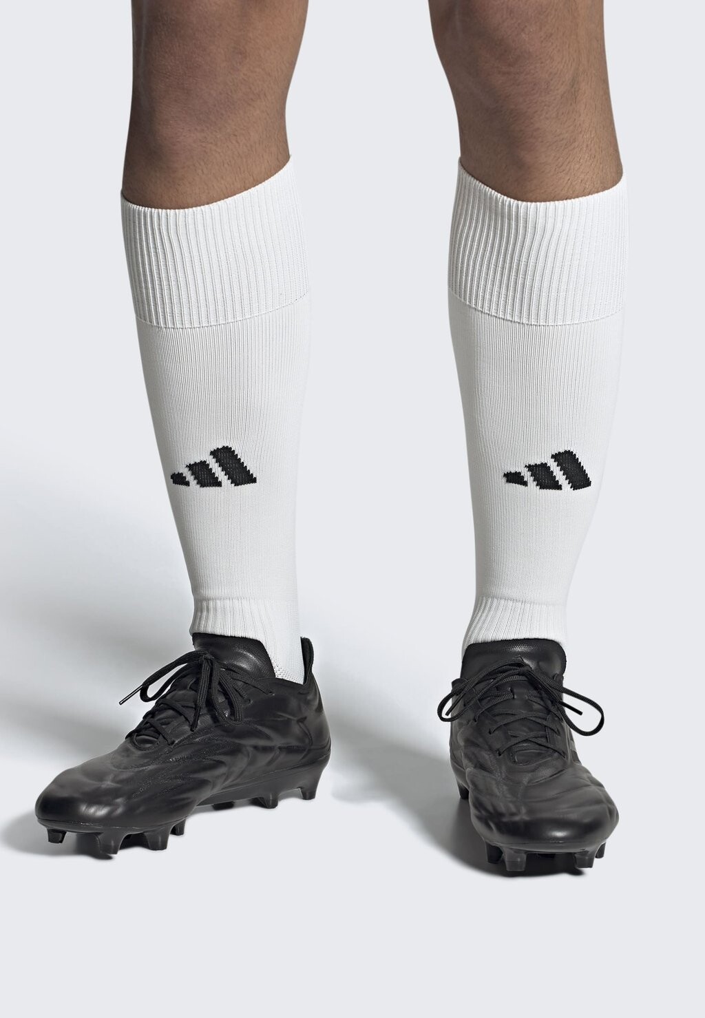 

Ботинки Adidas