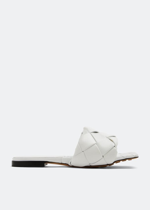 

Сандалии Bottega Veneta Lido Flat, белый