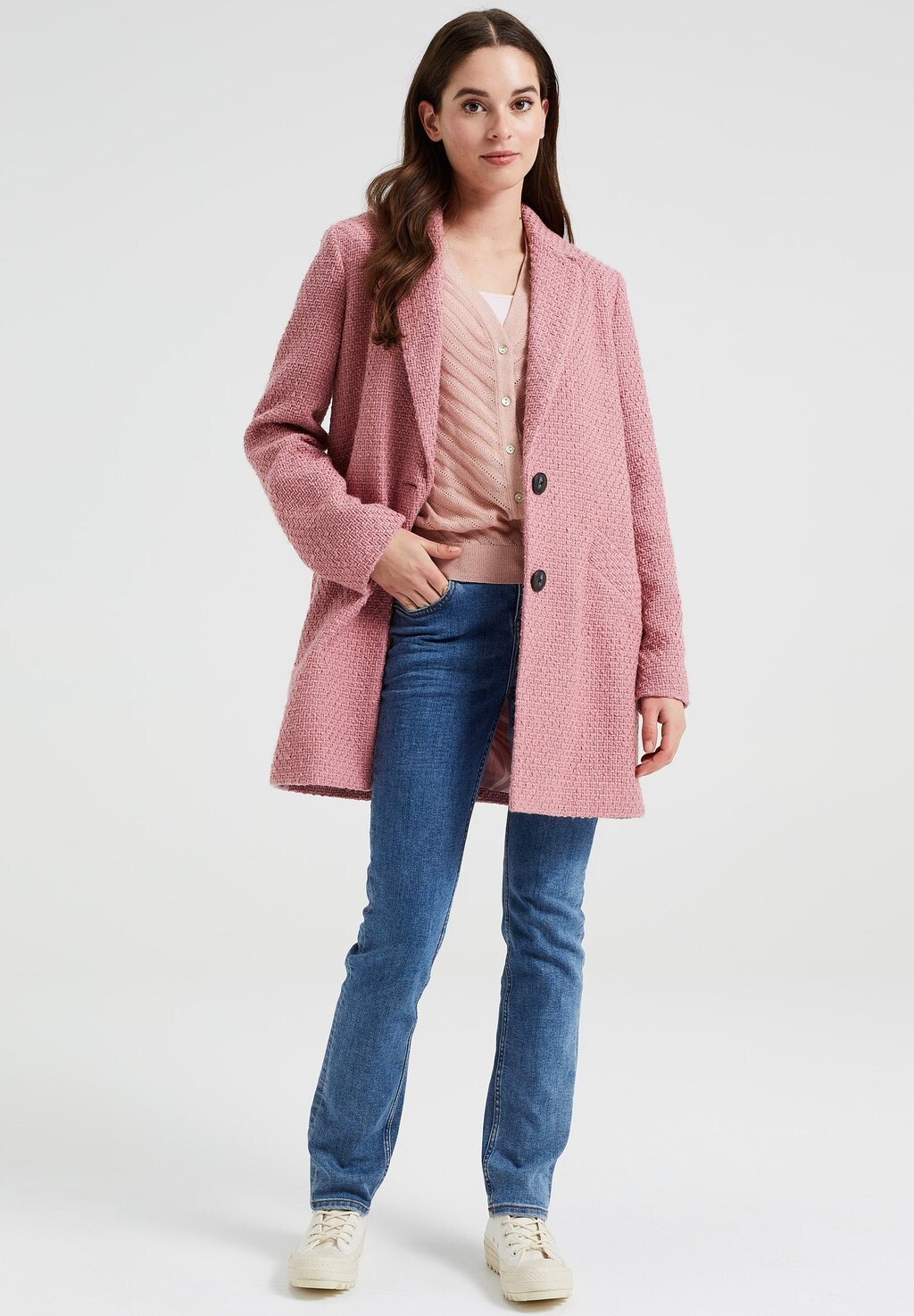 

Длинная куртка WE Fashion