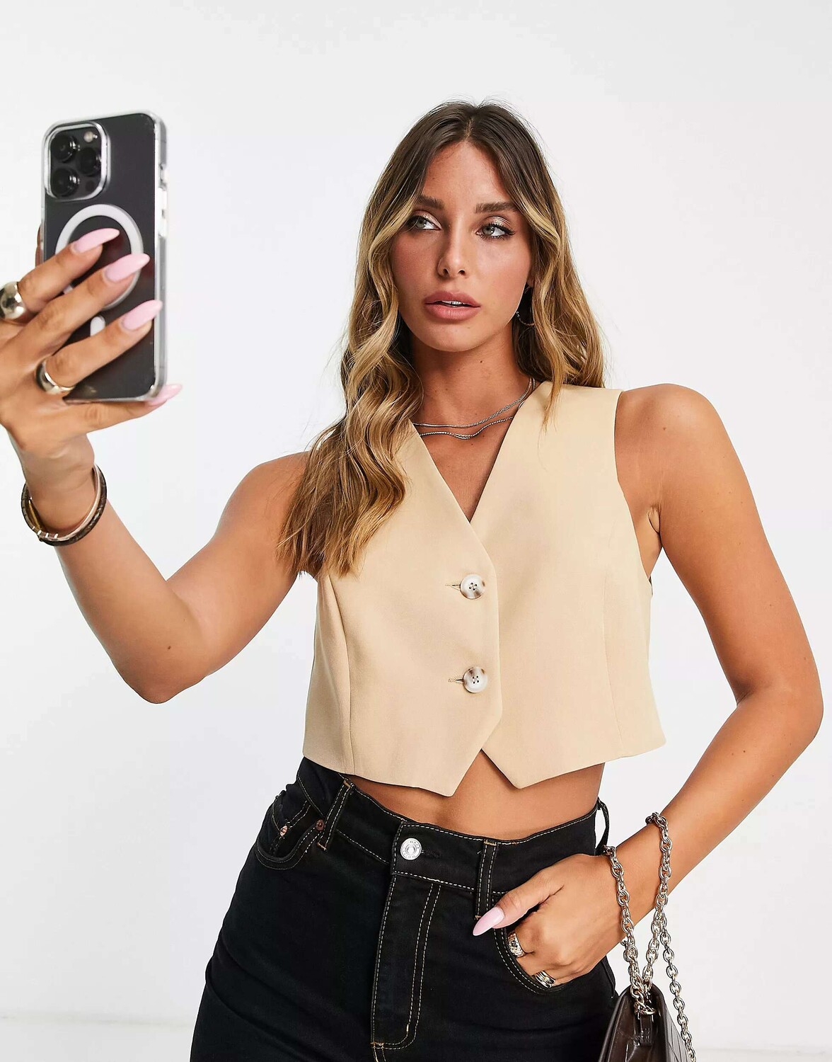 

Бежевый укороченный жилет River Island