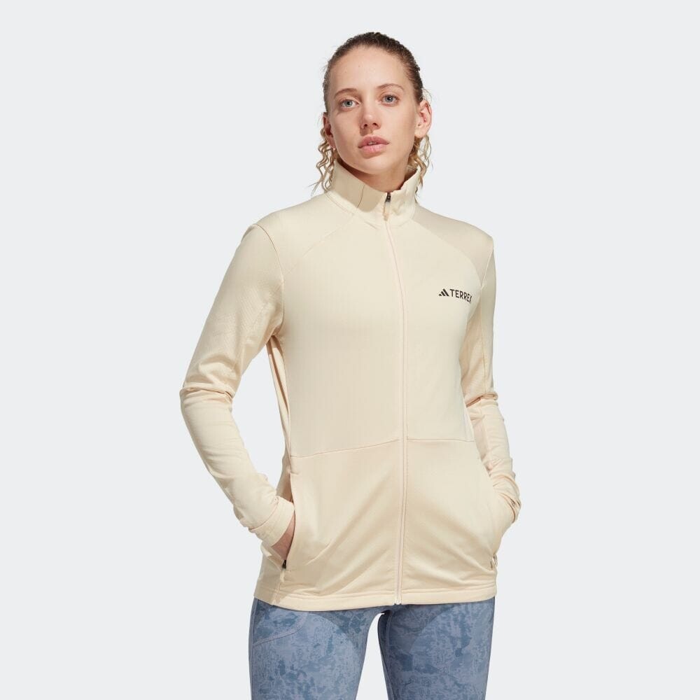 

Куртка Adidas HZ1369