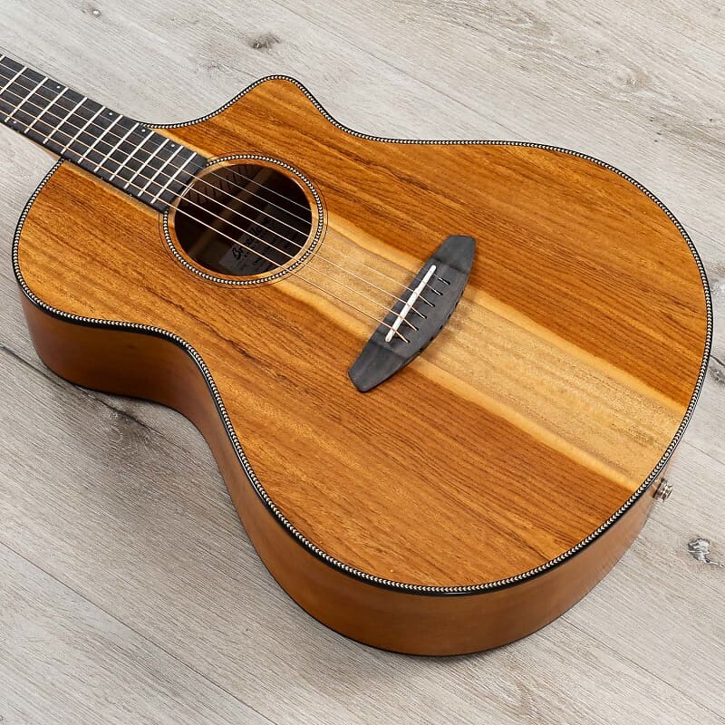 

Акустическая гитара Breedlove 2019 Oregon Concert CE Acoustic Electric Guitar, Myrtlewood, Hard Case
