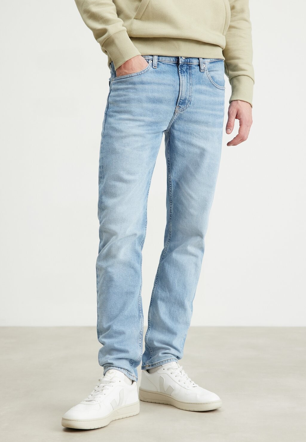 

Джинсы узкого кроя Calvin Klein Jeans, светло-синий