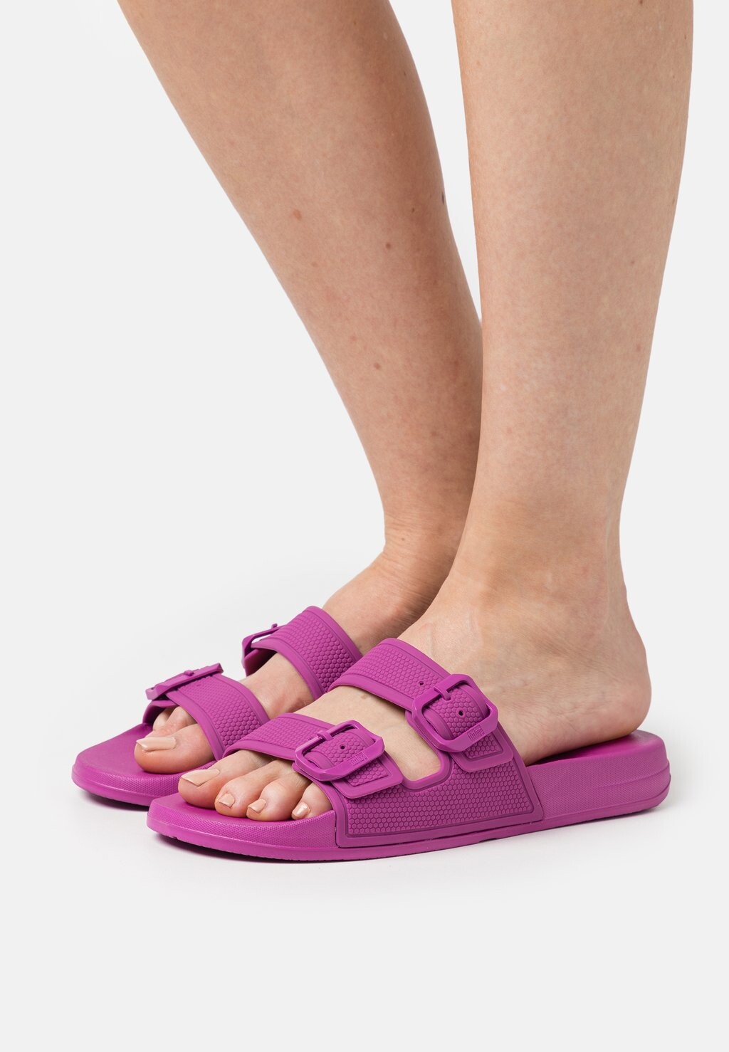 

Шлепанцы FitFlop