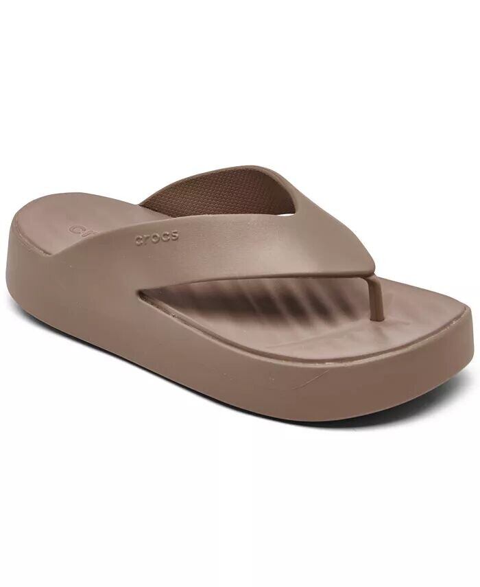 

Женские повседневные шлепанцы на платформе для отдыха от Finish Line Crocs, бежевый