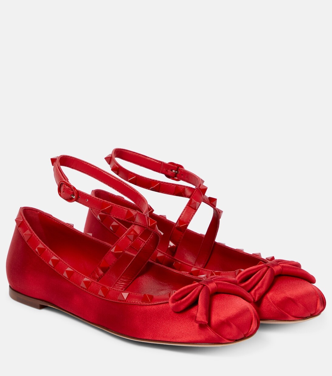 

Атласные балетки Rockstud Valentino Garavani, красный