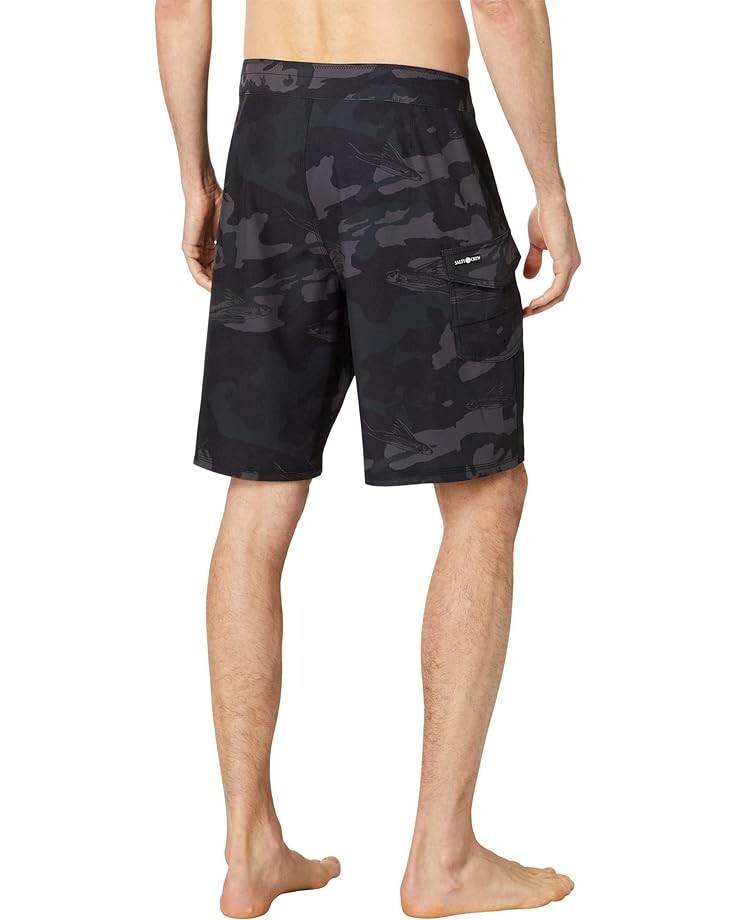 

Шорты для плавания Salty Crew Lowtide 20" Boardshorts, цвет Black Camo