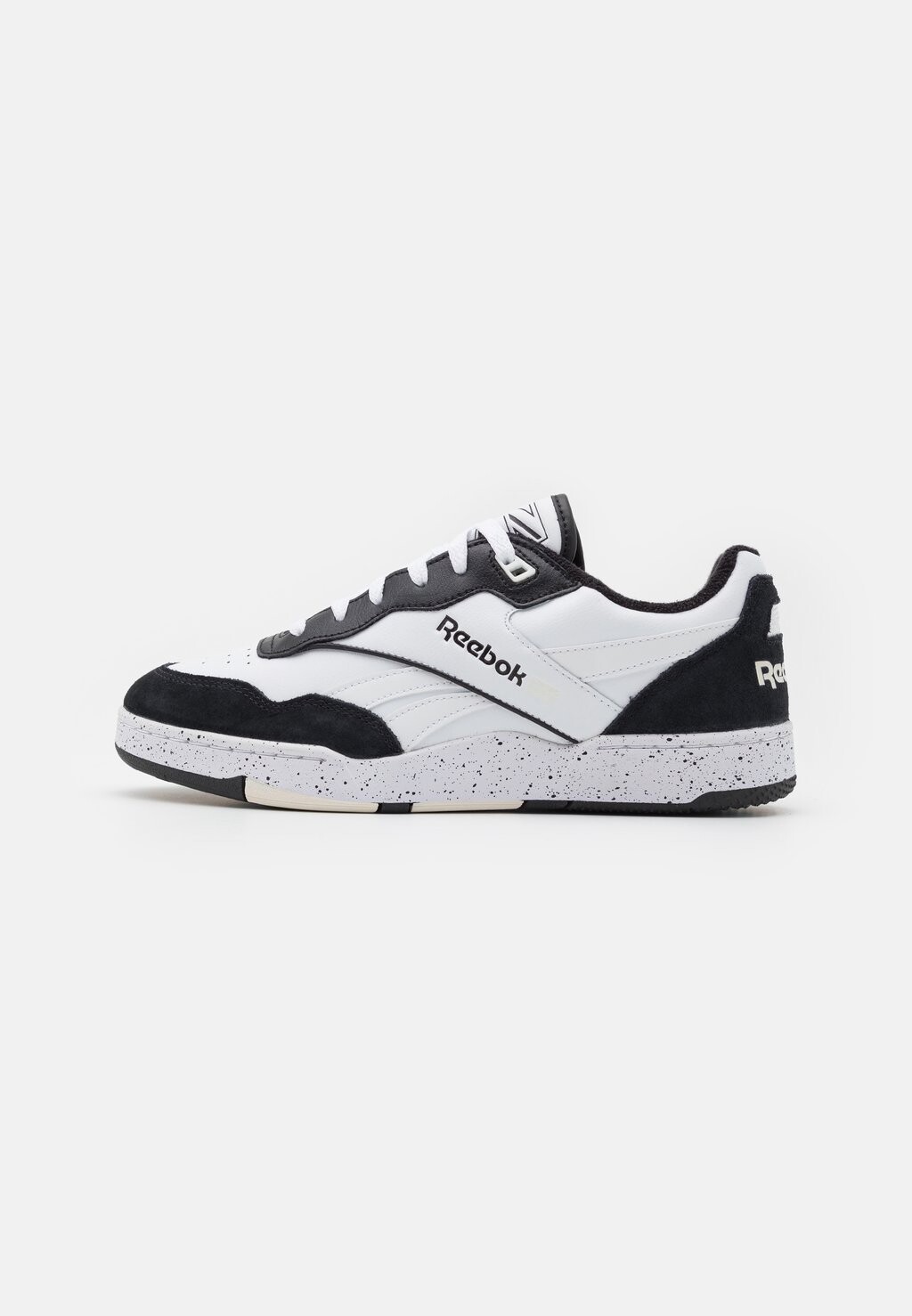 

Низкие кроссовки BB 4000 II UNISEX Reebok, белый/черный/мел