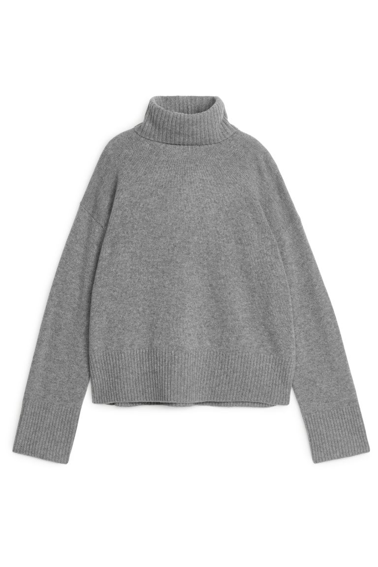 цена Кашемировый свитер с высоким воротником Arket, серый